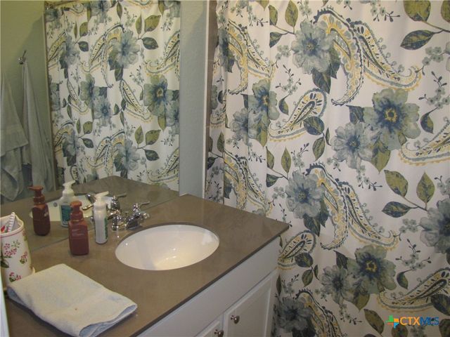 9173 Saint Jerome, Seguin, TX 78155