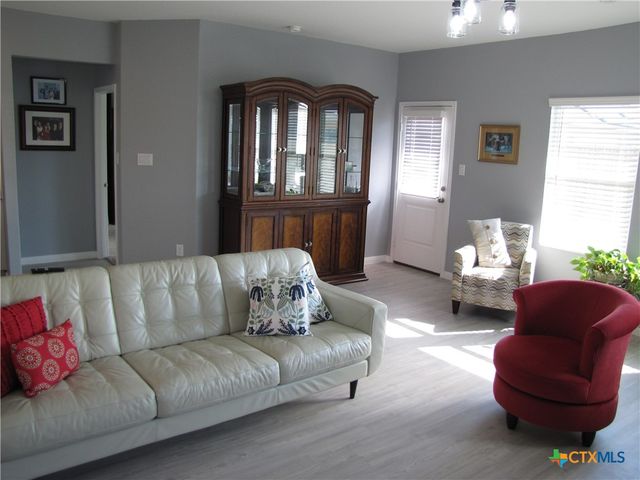 9173 Saint Jerome, Seguin, TX 78155