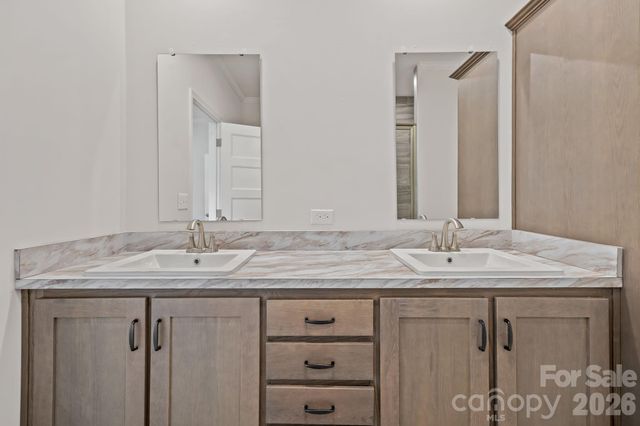 128 Bellamy Road, Asheville, NC 28806