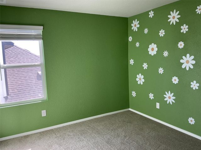 123 Bluestem DR, Elgin, TX 78621