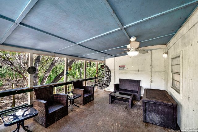 2587 Waterfront Park, Canyon Lake, TX 78133