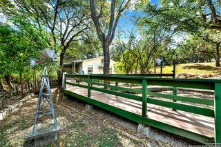 2587 Waterfront Park, Canyon Lake, TX 78133