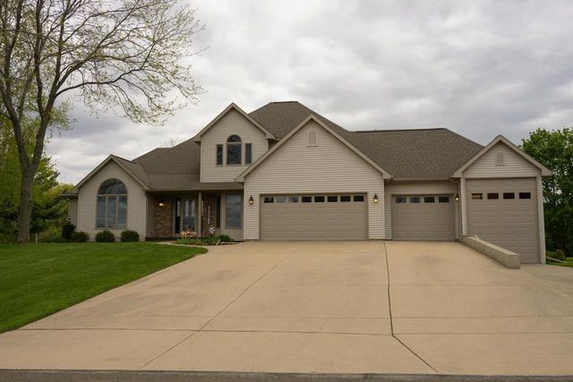 2717 Olin Way, Sun Prairie, WI 53590