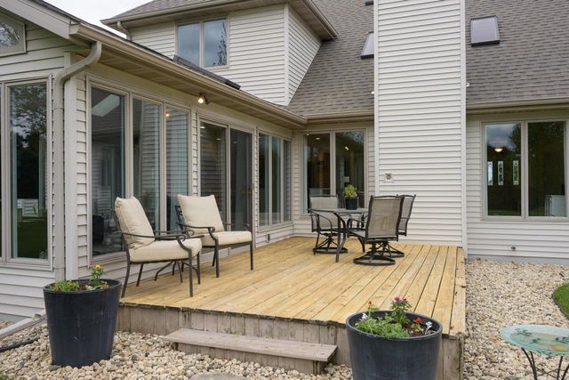 2717 Olin Way, Sun Prairie, WI 53590