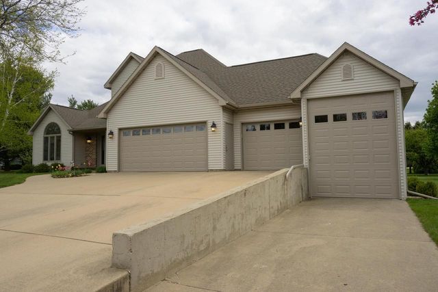 2717 Olin Way, Sun Prairie, WI 53590