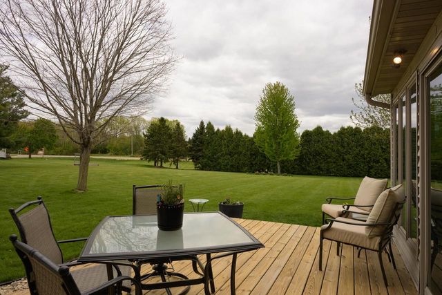 2717 Olin Way, Sun Prairie, WI 53590