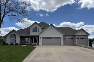 2717 Olin Way, Sun Prairie, WI 53590