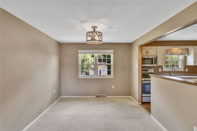 668 EDWARD DRIVE, Carnegie, PA 15106