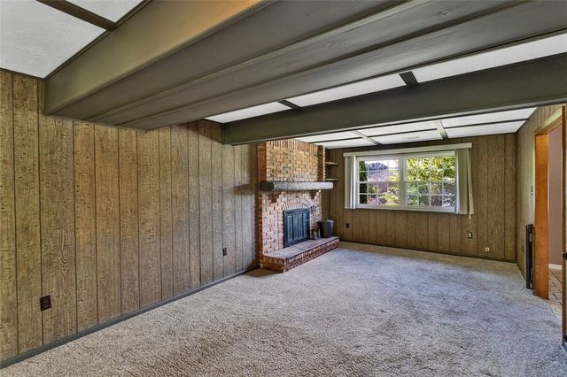 668 EDWARD DRIVE, Carnegie, PA 15106