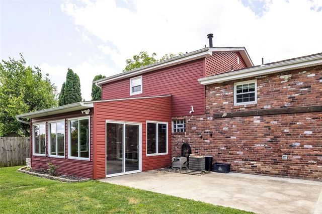 668 EDWARD DRIVE, Carnegie, PA 15106