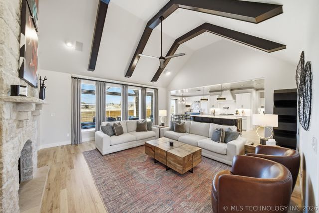 2823 E 141st Court S, Bixby, OK 74008