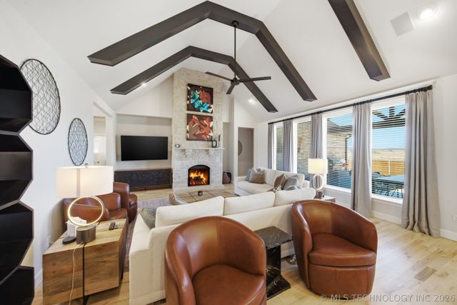 2823 E 141st Court S, Bixby, OK 74008