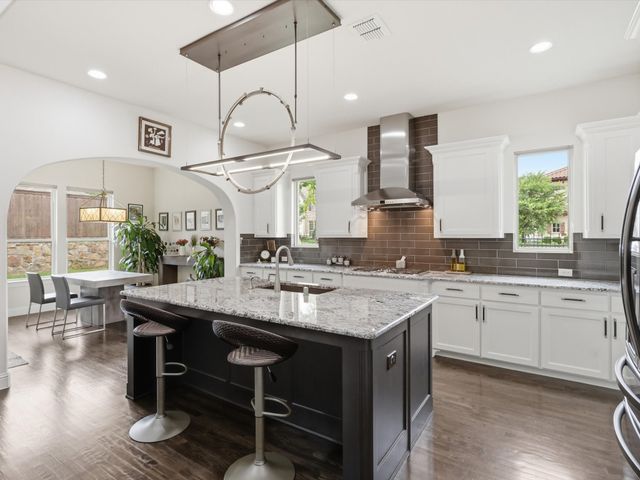 2724 Dames Lane, Irving, TX 75063