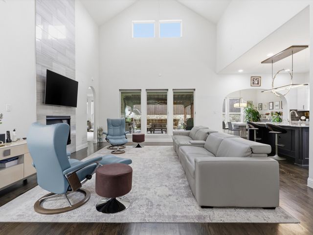 2724 Dames Lane, Irving, TX 75063