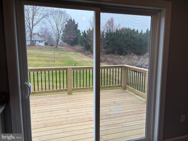 3746 PERCY AVE, Chambersburg, PA 17202