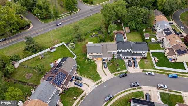 210 BURNAM WOOD DR, Mount Laurel, NJ 08054
