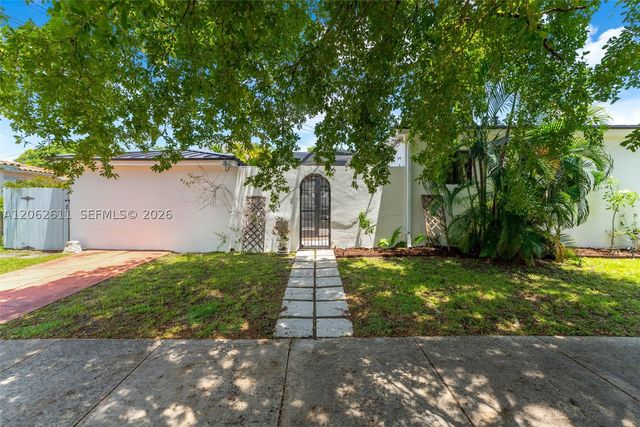 1575 SW 15th St, Miami, FL 33145