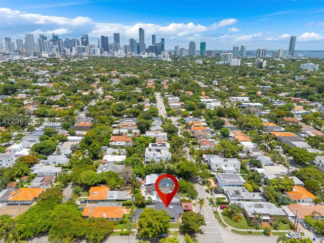 1575 SW 15th St, Miami, FL 33145