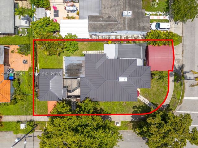 1575 SW 15th St, Miami, FL 33145