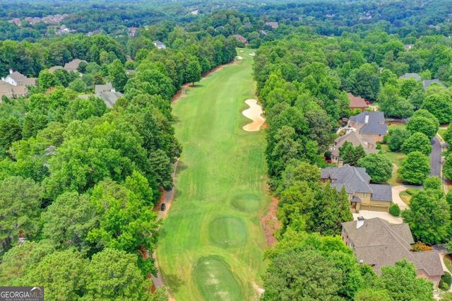 6905 Blackthorn Lane, Suwanee, GA 30024