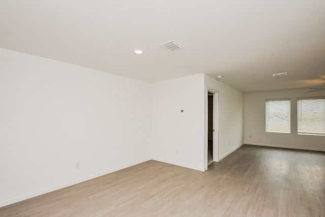 2717 Mistwood, Fort Worth, TX 76108