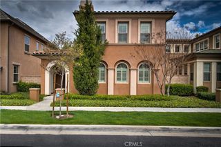 31 Twin Gables, Irvine, CA 92620