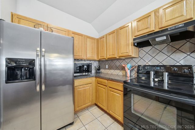 19405 E 48th Street S, Broken Arrow, OK 74014