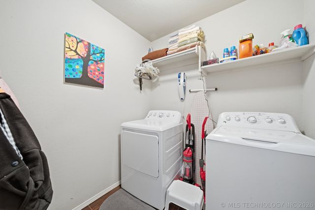 19405 E 48th Street S, Broken Arrow, OK 74014