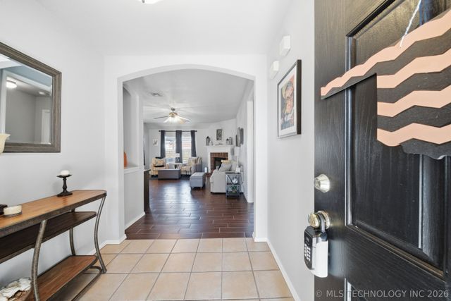 19405 E 48th Street S, Broken Arrow, OK 74014