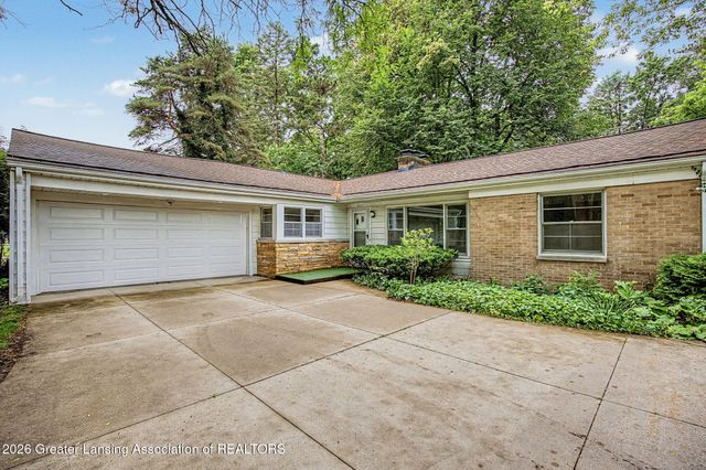4531 Chippewa Drive, Okemos, MI 48864