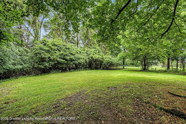 4531 Chippewa Drive, Okemos, MI 48864