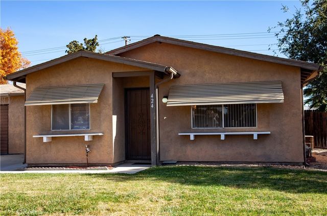 424 Tierra Baja Way, Hemet, CA 92545