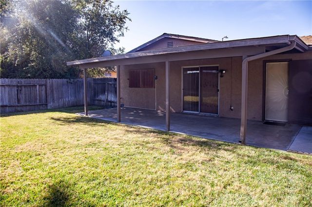 424 Tierra Baja Way, Hemet, CA 92545