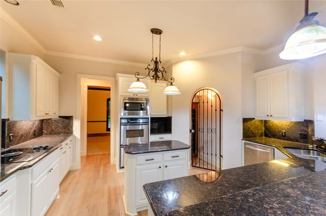 5096 Oakhurst Lane, Frisco, TX 75034