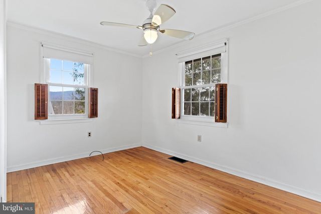 470 CRANES GAP ROAD, Carlisle, PA 17013