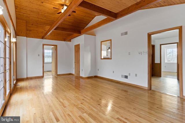 470 CRANES GAP ROAD, Carlisle, PA 17013