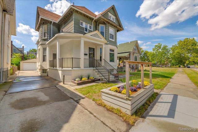 1265 25th Street, Detroit, MI 48216