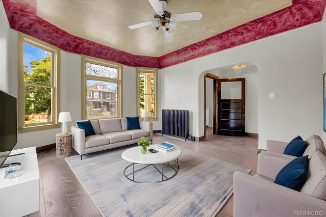 1265 25th Street, Detroit, MI 48216