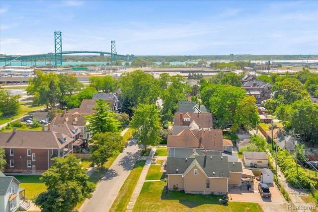 1265 25th Street, Detroit, MI 48216