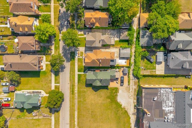 1265 25th Street, Detroit, MI 48216