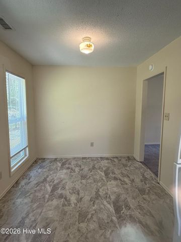 306 Pine Valley Road, Jacksonville, NC 28546