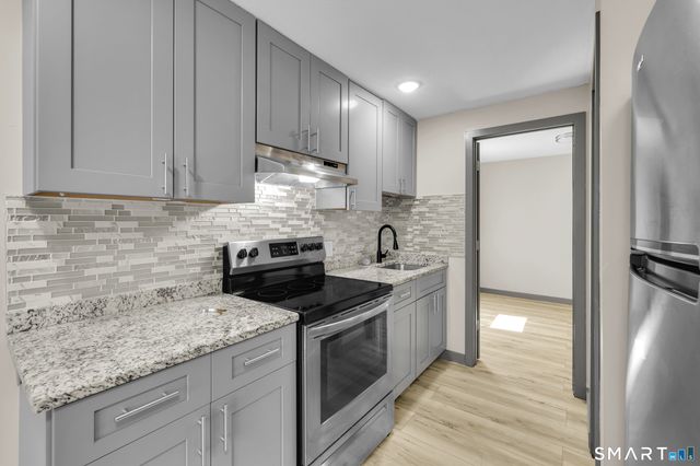 5 Brookside Lane, Woodstock, CT 06281