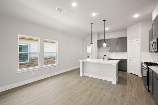 7412 Summer Sunset Drive, Denton, TX 76249