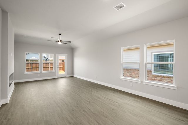 7412 Summer Sunset Drive, Denton, TX 76249