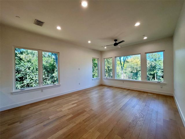 4010 Clawson RD 11, Austin, TX 78704