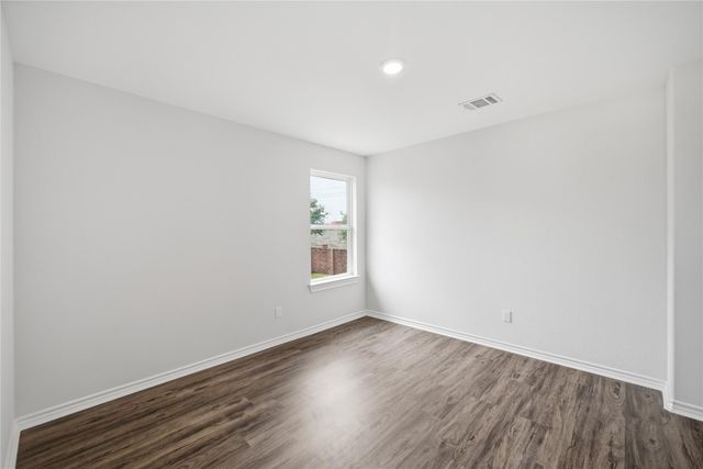 1022 Fairway Drive, La Porte, TX 77571