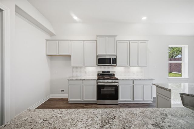 1022 Fairway Drive, La Porte, TX 77571