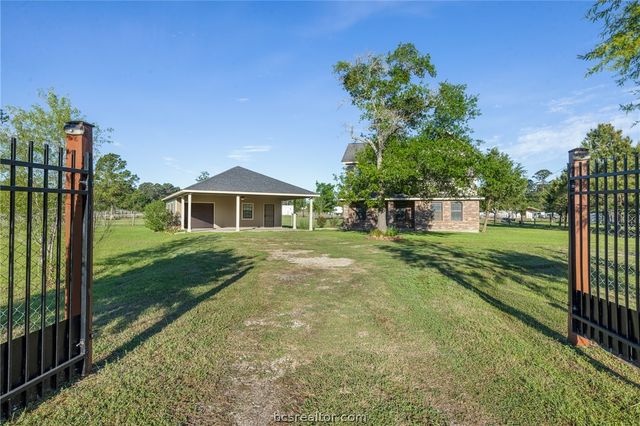 10269 Highway 90 N, Bedias, TX 77831