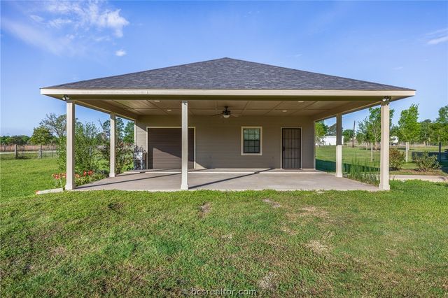 10269 Highway 90 N, Bedias, TX 77831