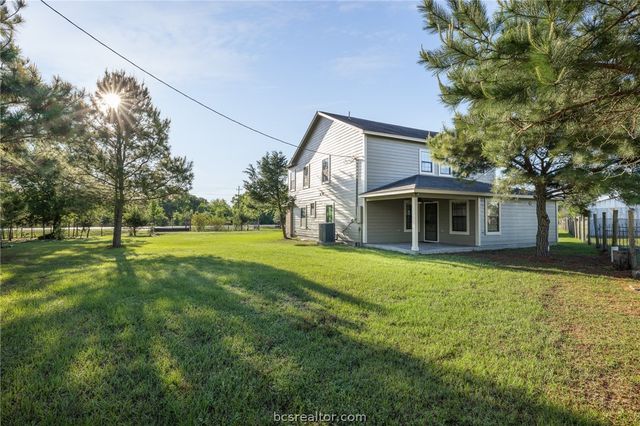 10269 Highway 90 N, Bedias, TX 77831